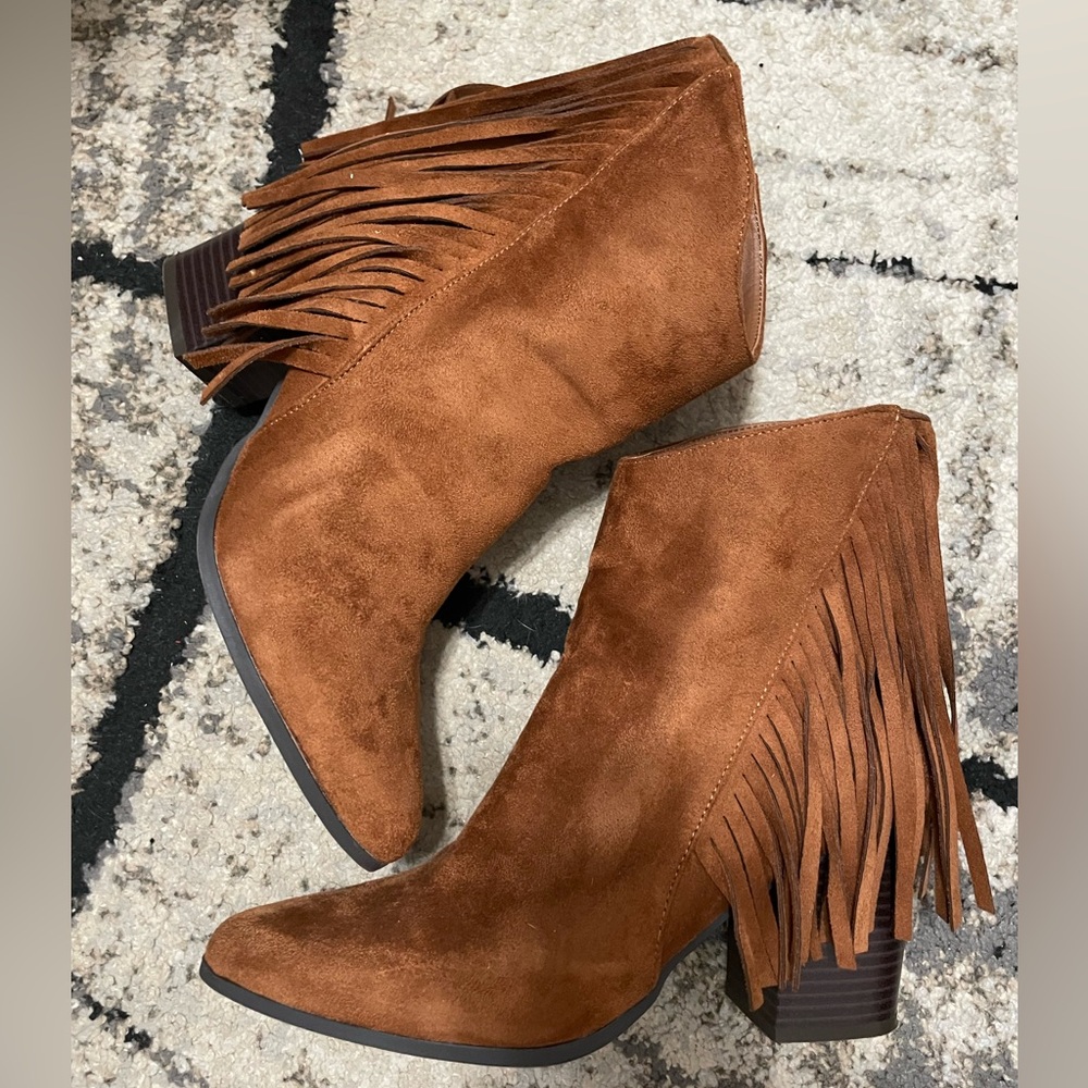 Camel fringe booties size 10 (brand new)